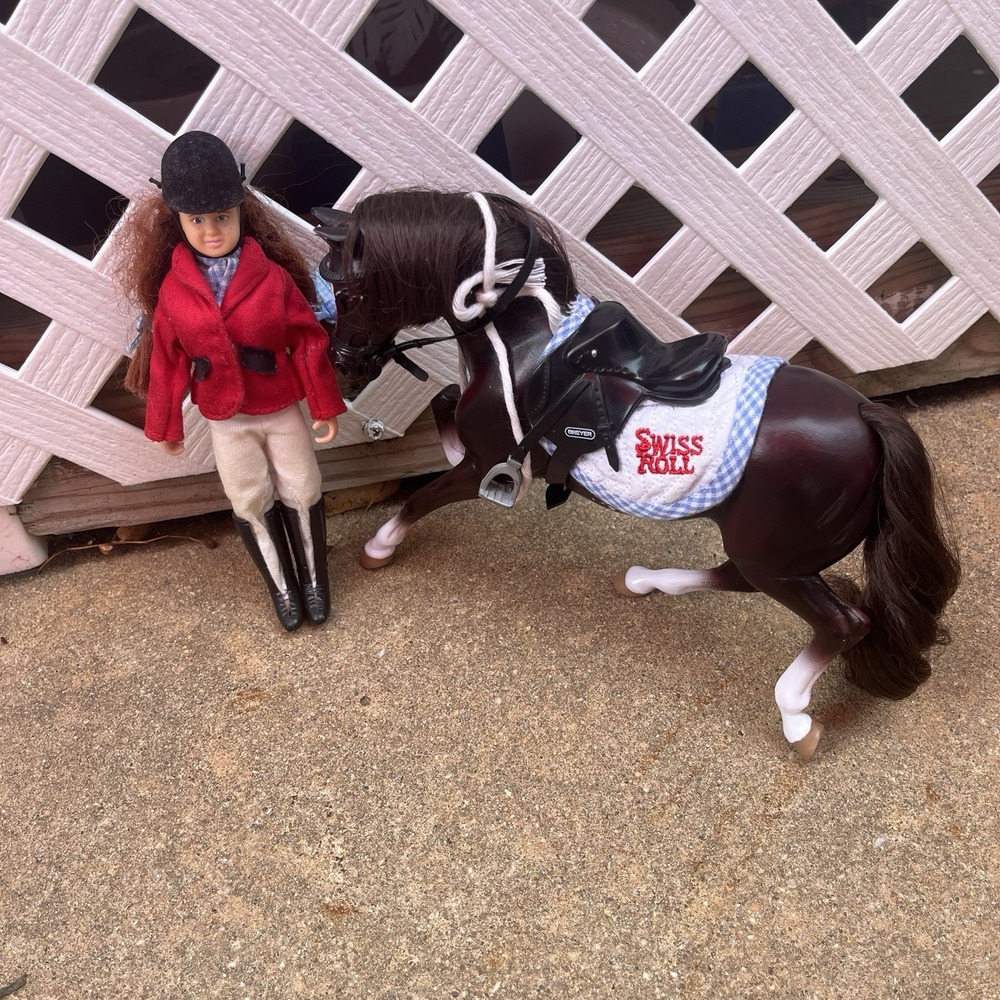 Breyer Little Debbie Pony & Rider Set 1:12 Scale Doll Horse Saddle Swiss Roll
